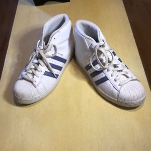 Adidas pro model white core size 6